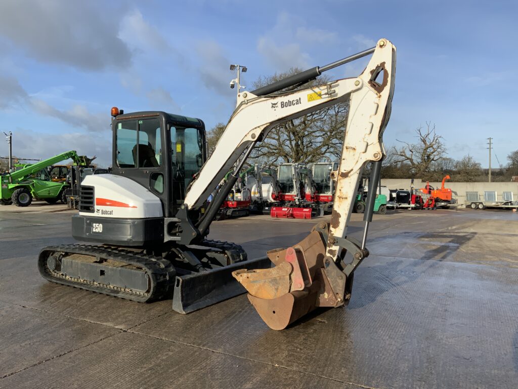 Bobcat E50 Digger (ST25476)