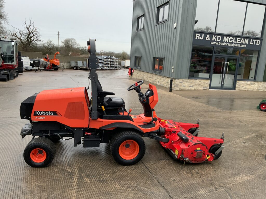 Kubota F391 Out Front Mower (ST25527)
