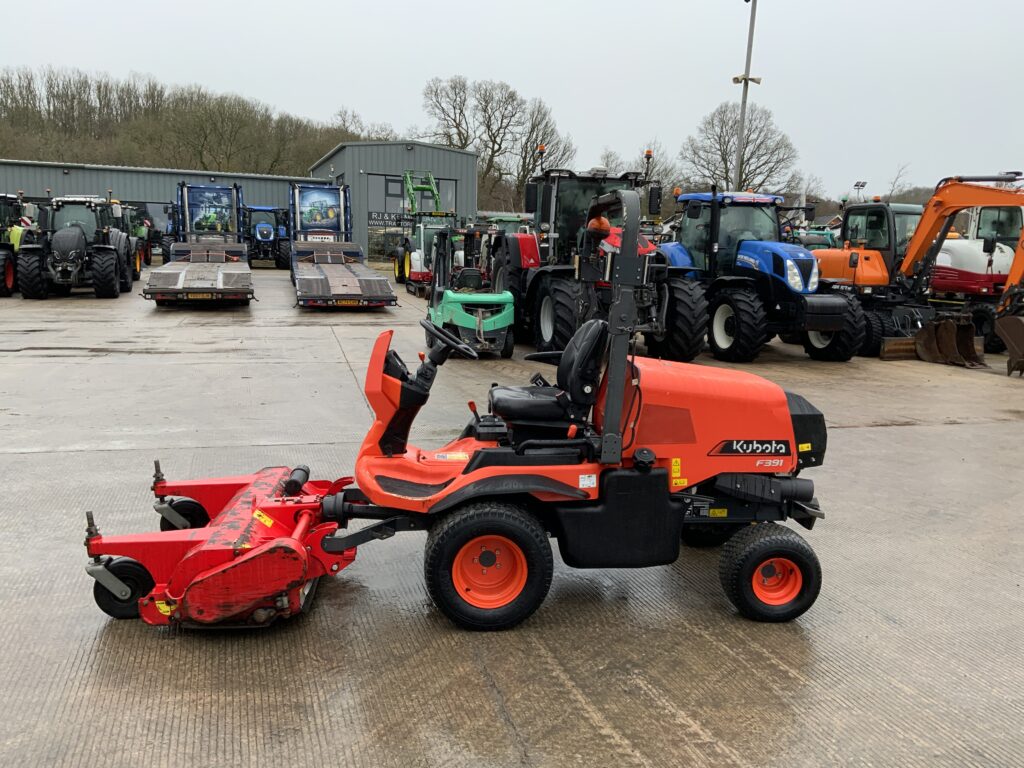 Kubota F391 Out Front Mower (ST25527)