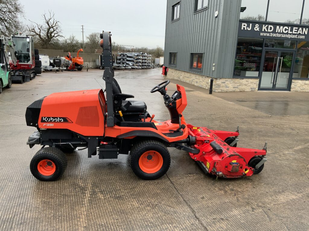 Kubota F391 Out Front Mower (ST25527)