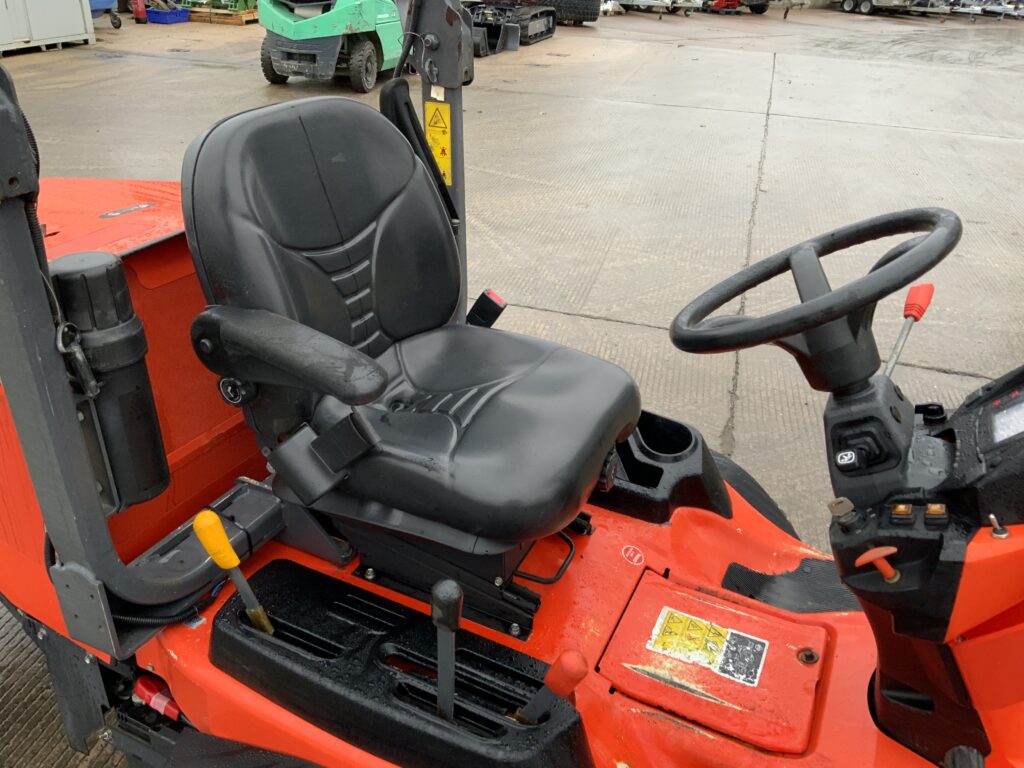 Kubota F391 Out Front Mower (ST25527)