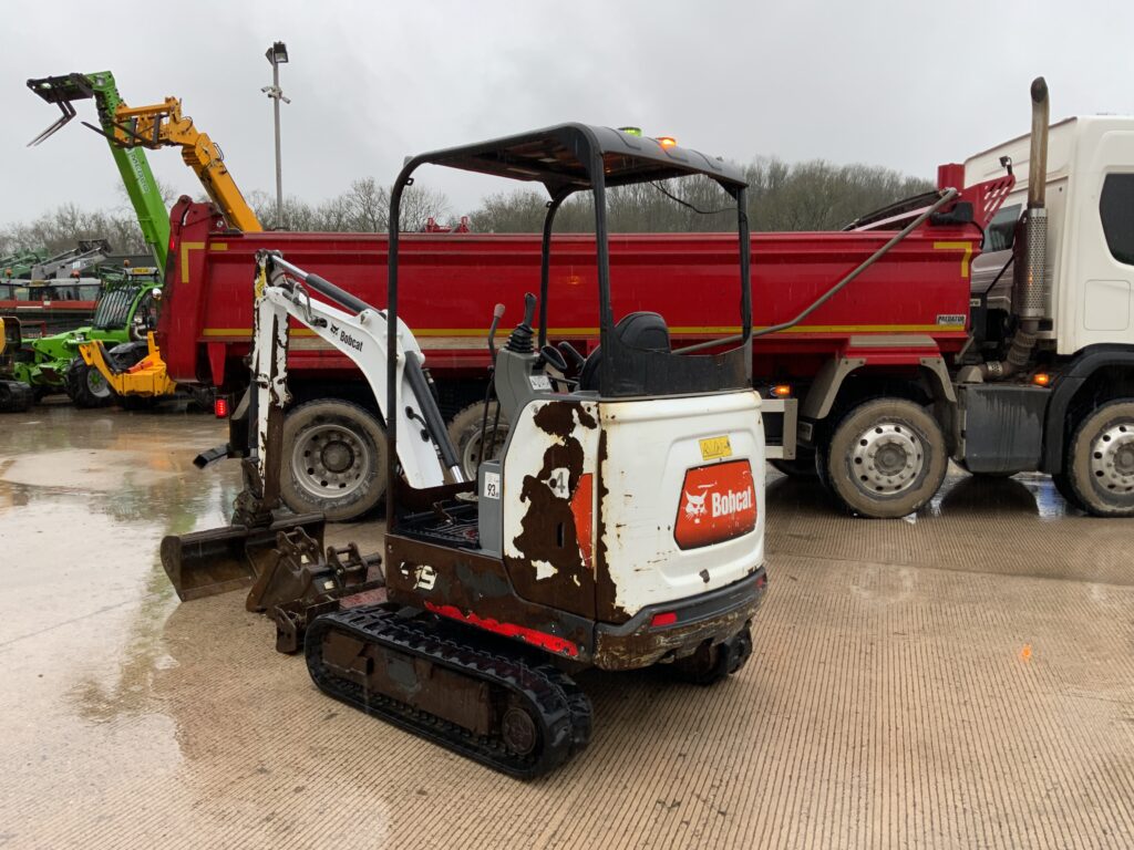 Bobcat E19 Digger (ST25470)