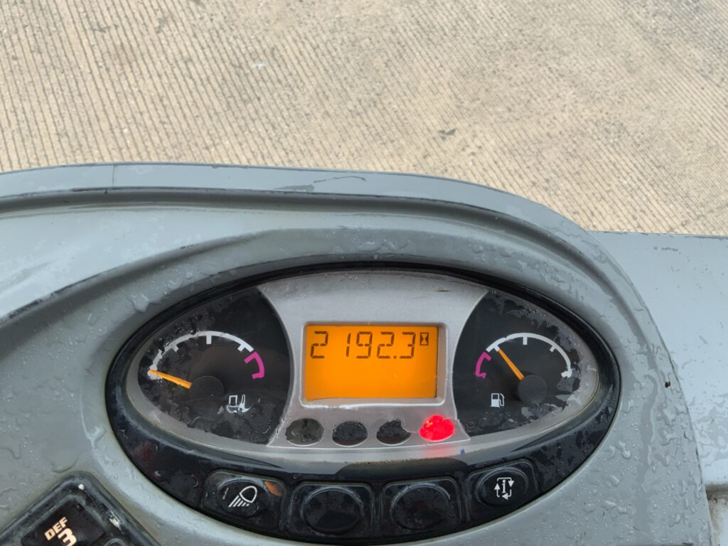 Bobcat E19 Digger (ST25470)