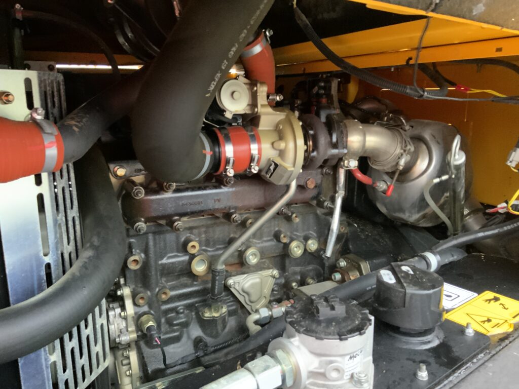 Mecalac TA6 Straight Tip Dumper (ST25510)