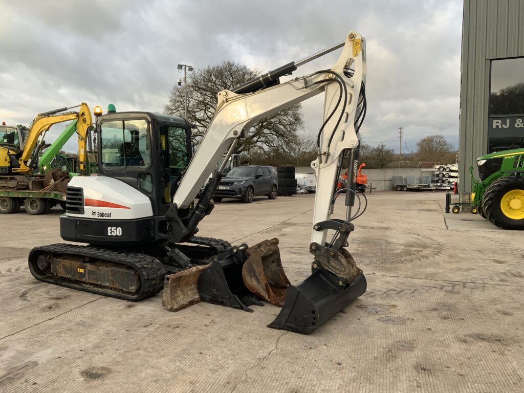 Bobcat E50 Digger (ST24970)