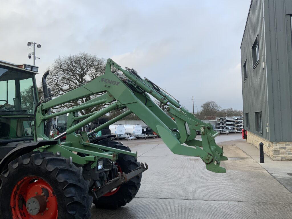 Fendt 395 GT Tool Carrier Tractor (ST25448)