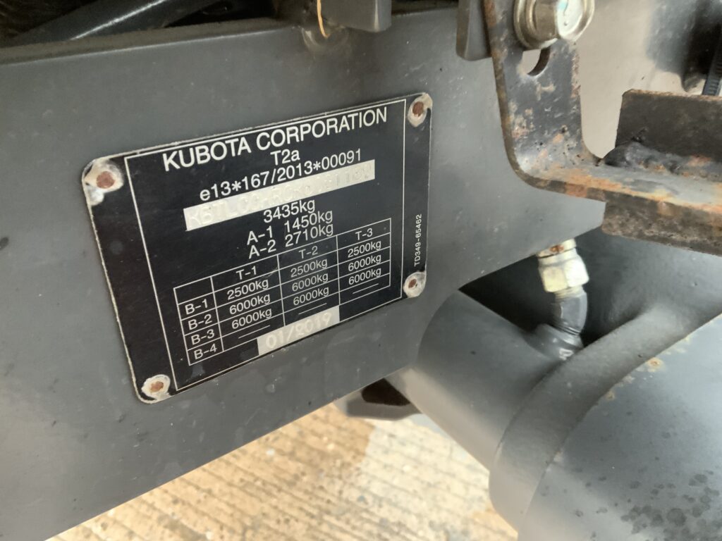 Kubota L1501 Compact Tractor (ST25502)