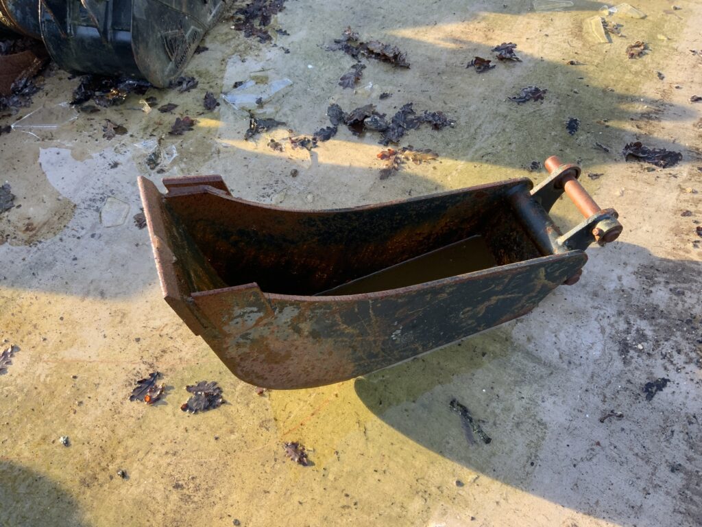 Strickland 8Inch Trenching Bucket