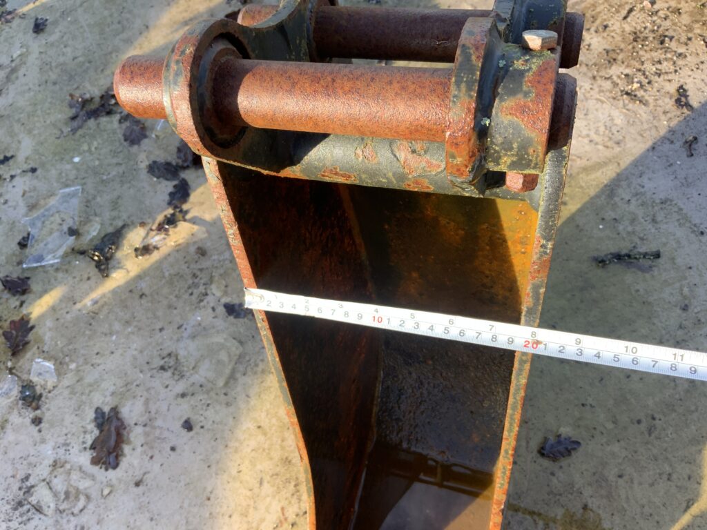 Strickland 8Inch Trenching Bucket