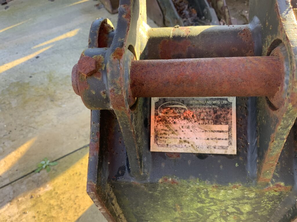 Strickland 8Inch Trenching Bucket