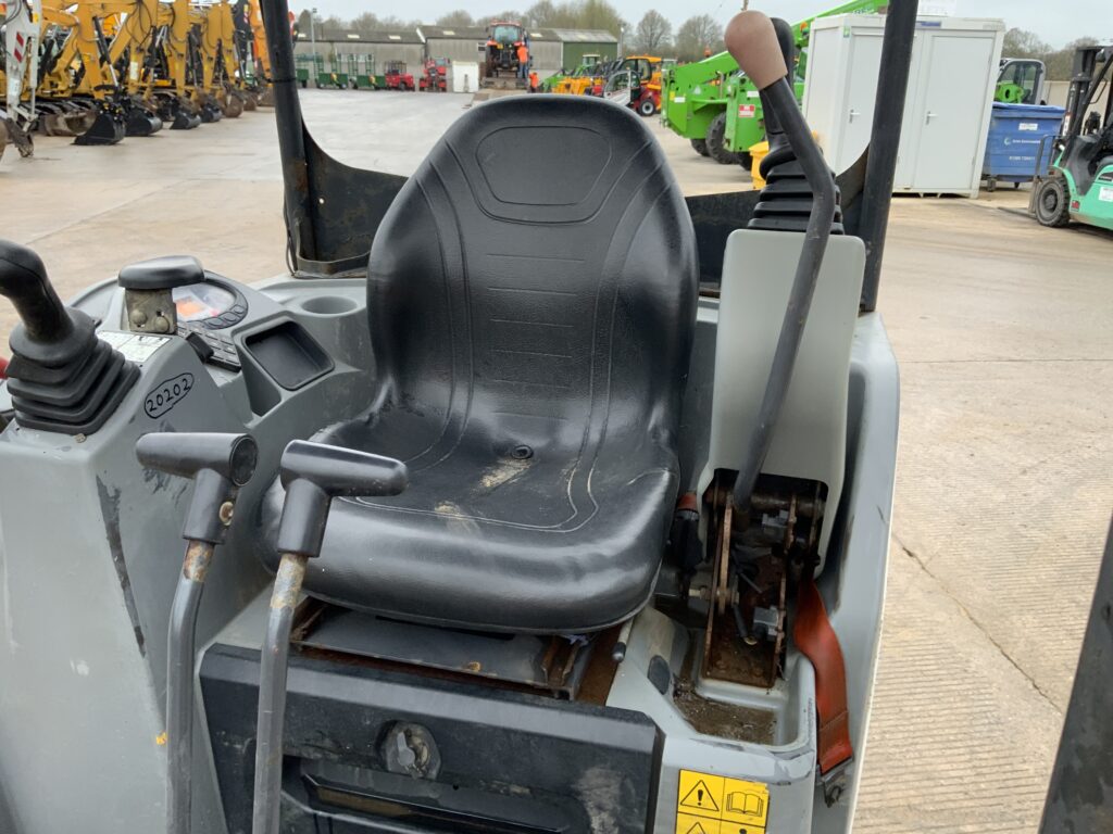 Bobcat E19 Digger (ST25469)