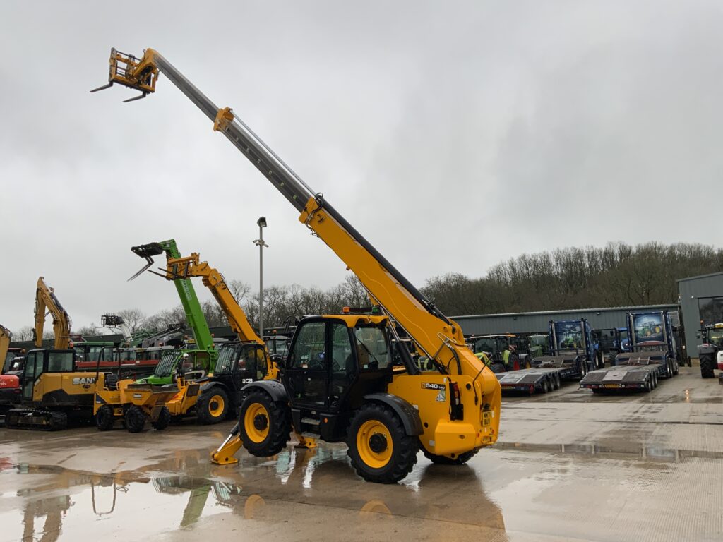 JCB 540-140 Hi Viz Telehandler (ST25293) JCB 540-140 Hi Viz Telehandler (ST25293)