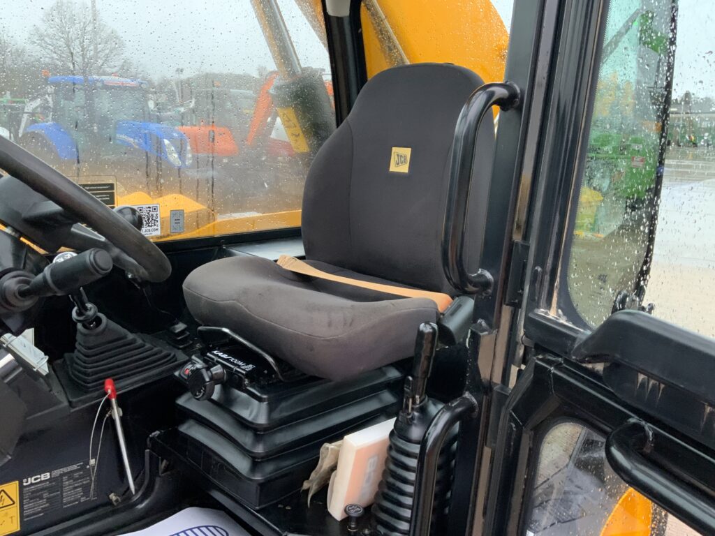 JCB 540-140 Hi Viz Telehandler (ST25293) JCB 540-140 Hi Viz Telehandler (ST25293)