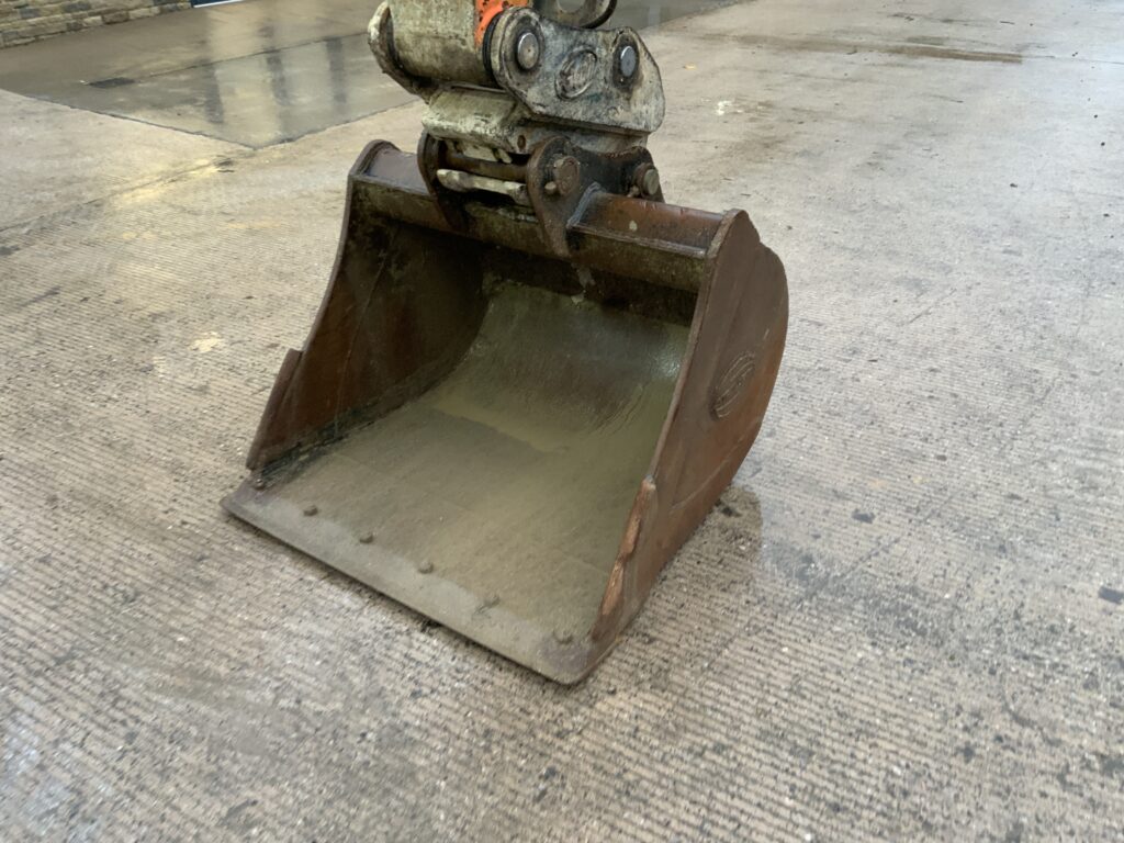 Doosan DX140 LC Digger (ST25544)