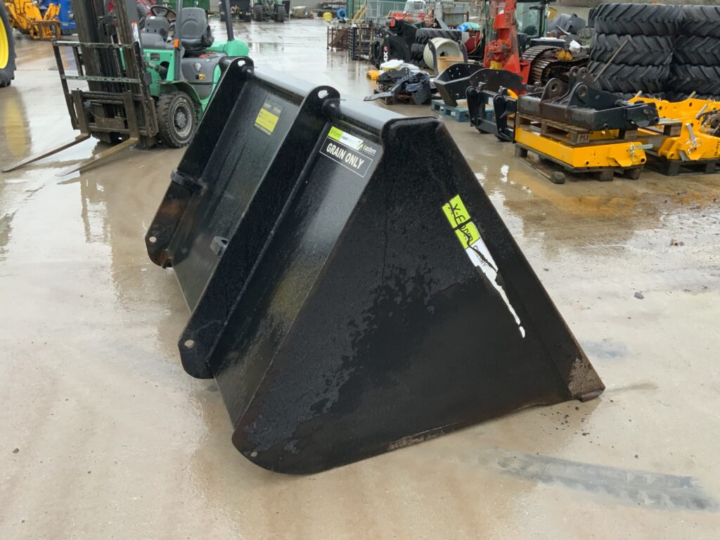 Cherry X-Form BK27-76D Grain Bucket
