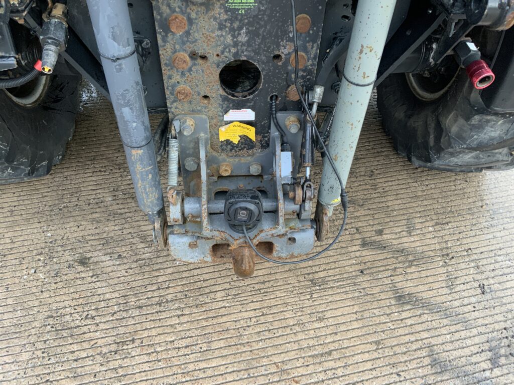 Mercedes-Benz Unimog U318 (ST25547)