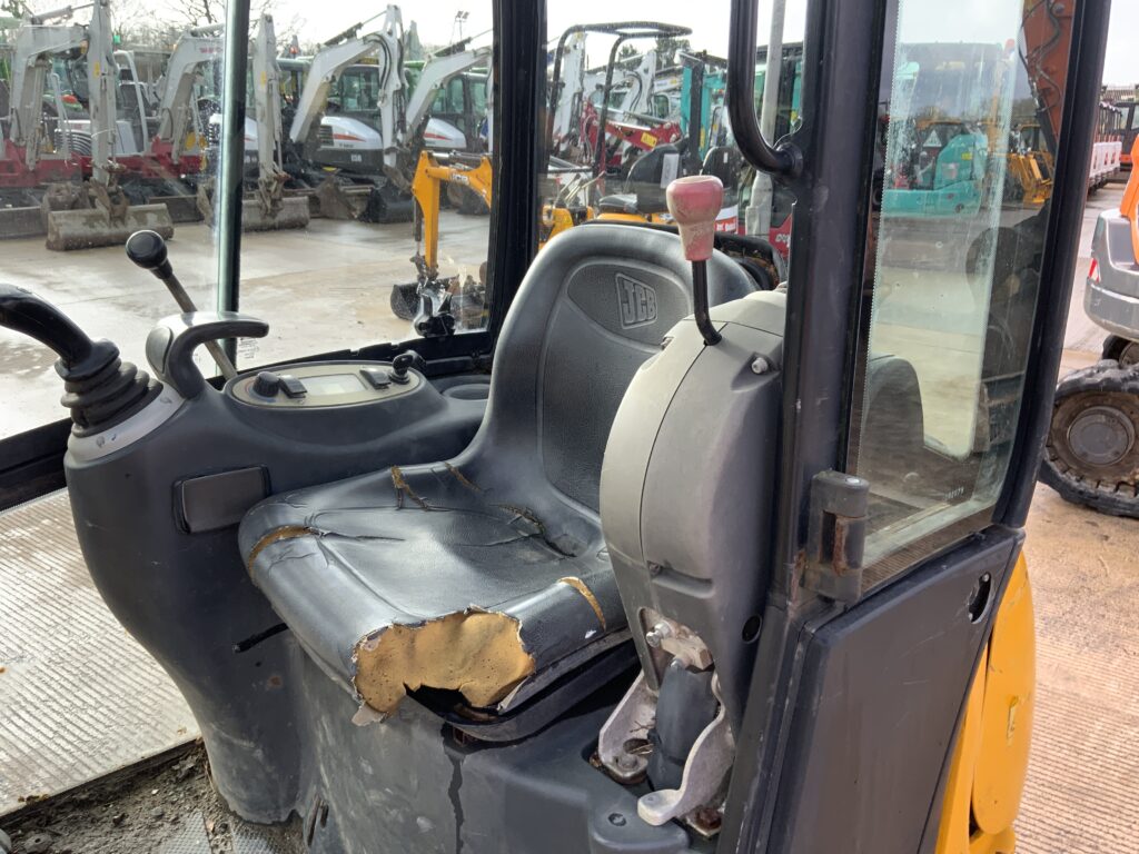JCB 8014 Digger (ST24607)