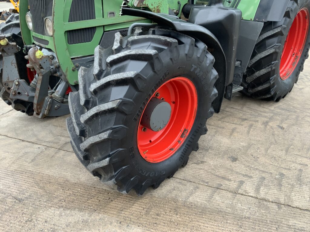 Fendt 716 Tractor (ST25458)
