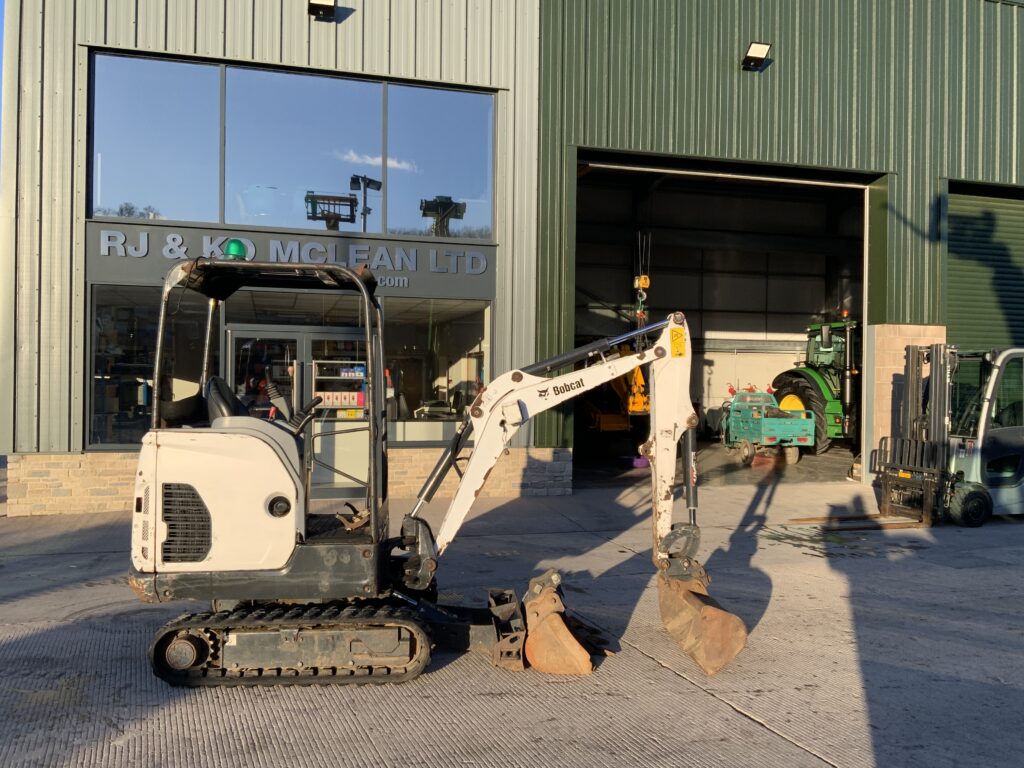 Bobcat E19 Digger (ST25475)