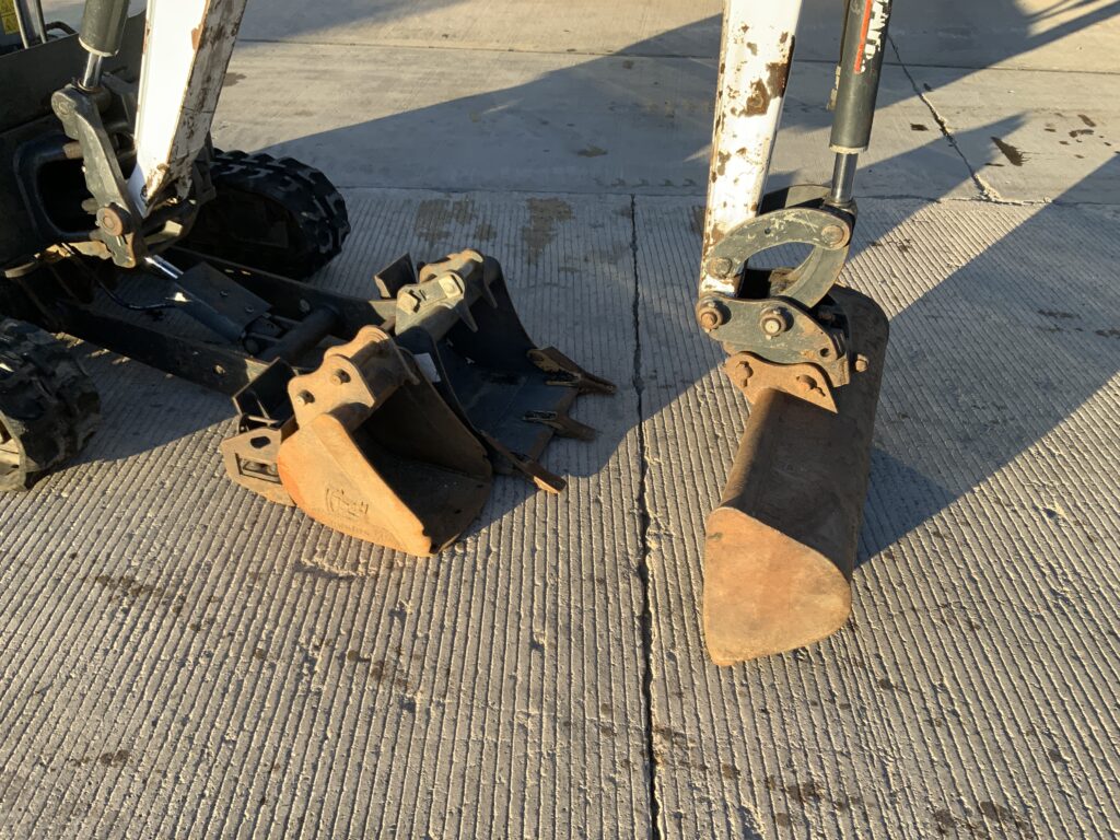 Bobcat E19 Digger (ST25475)