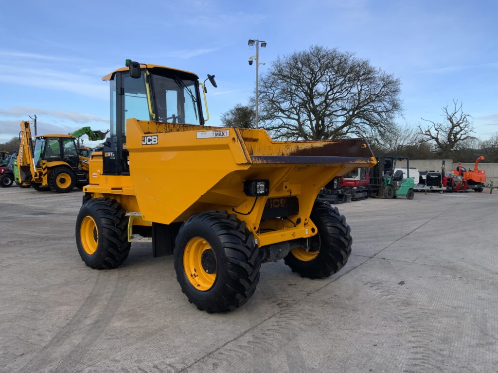 JCB 9T-2 Front Tip Dumper (ST25499)