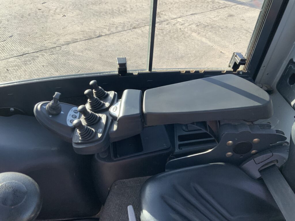 Still RX70-20 Forklift (ST25465)