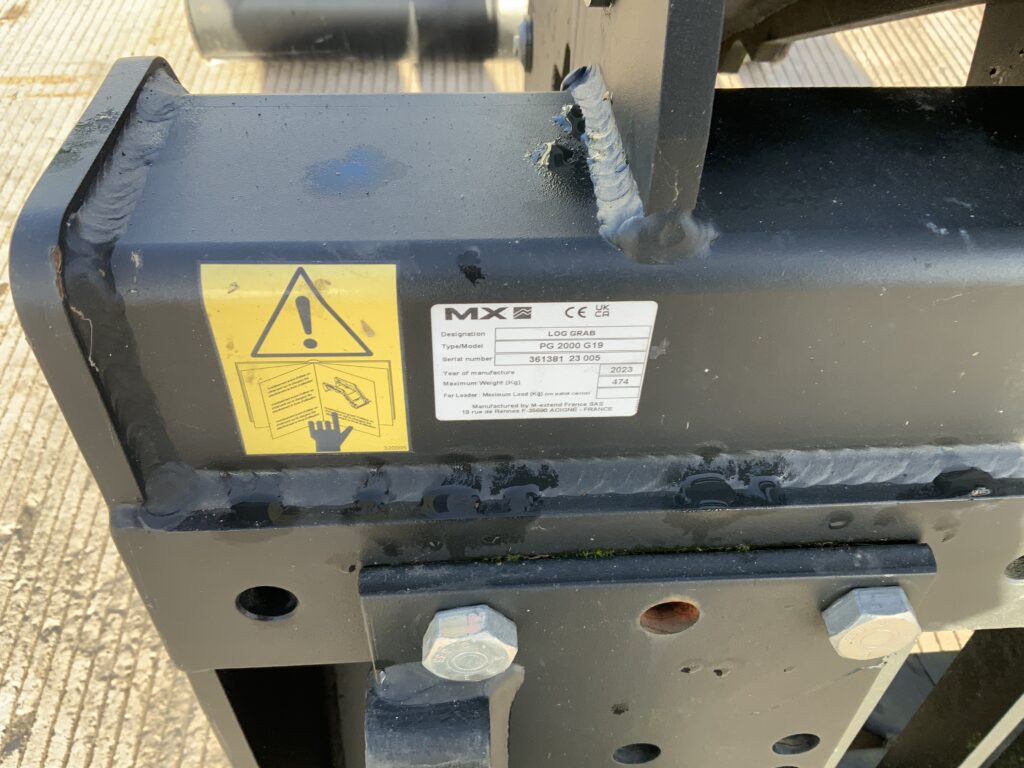 MX PG2000 Log Grab (ST25516)