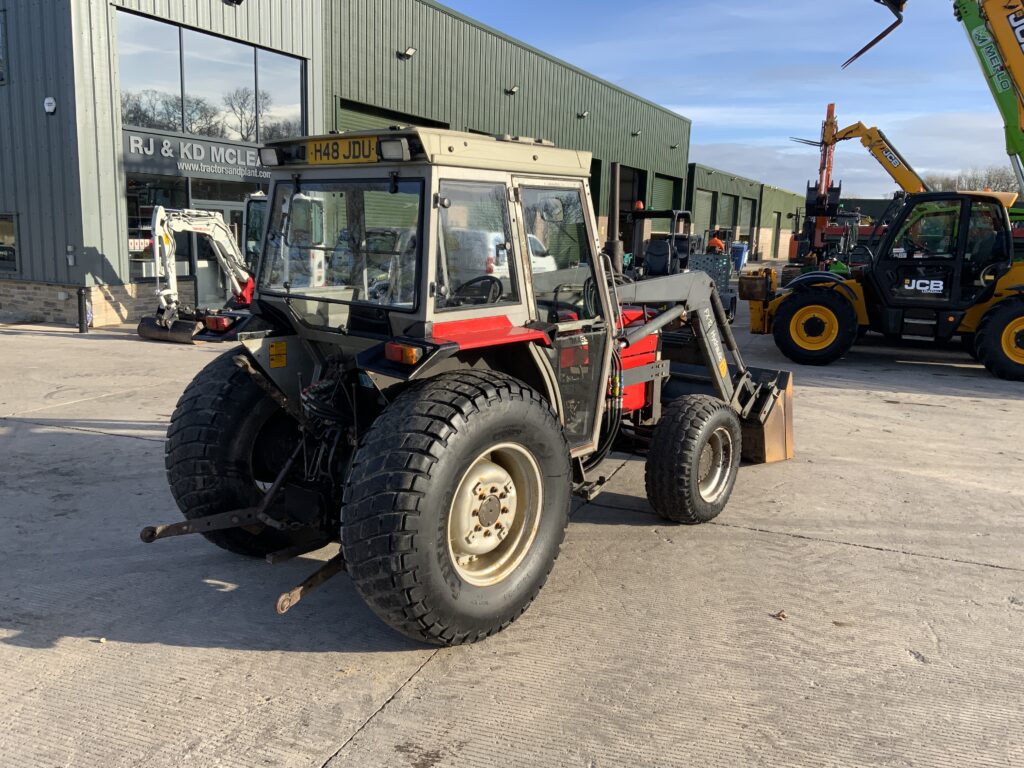 Massey Ferguson 362 Tractor (ST25333)