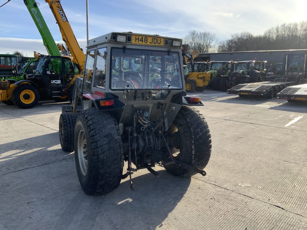 Massey Ferguson 362 Tractor (ST25333)