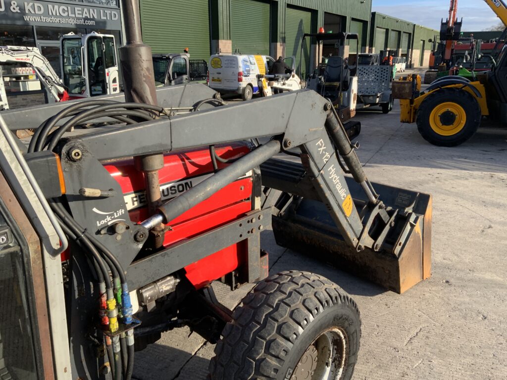 Massey Ferguson 362 Tractor (ST25333)