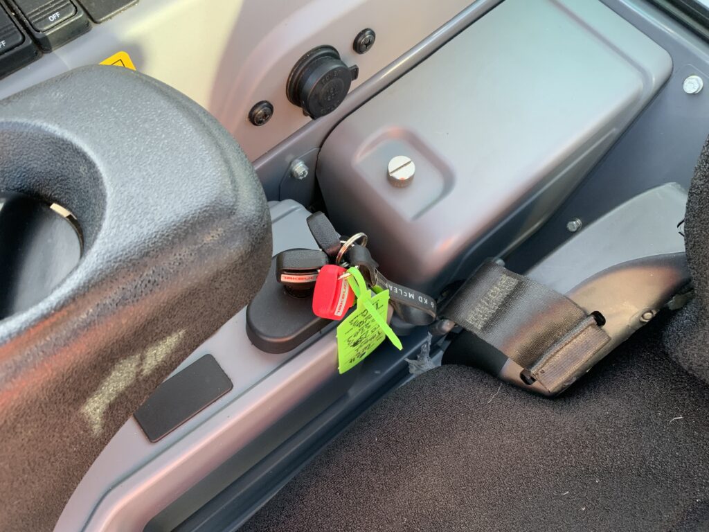 Takeuchi TB325 Digger (ST25489)