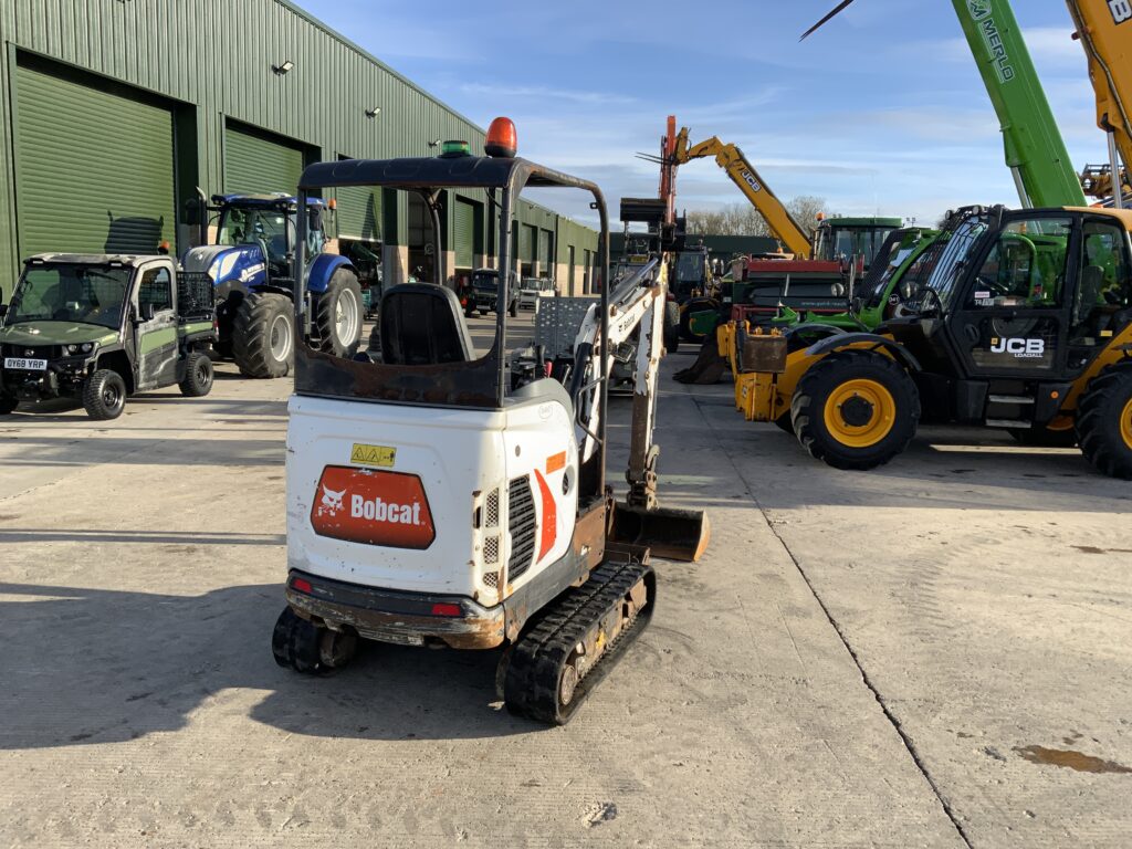 Bobcat E19 Digger (ST25471)