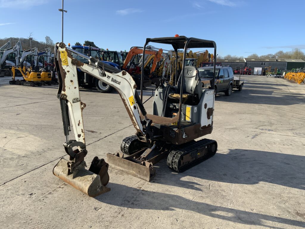 Bobcat E19 Digger (ST25471)