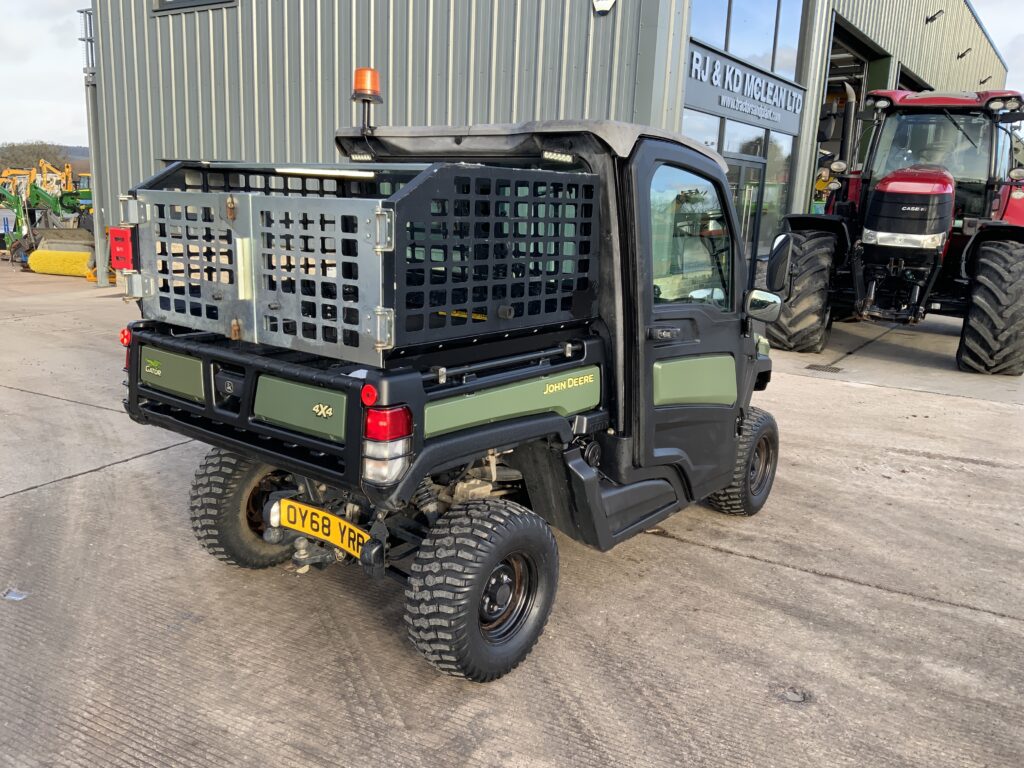 John Deere XUV 865M Gator ATV (ST25353)