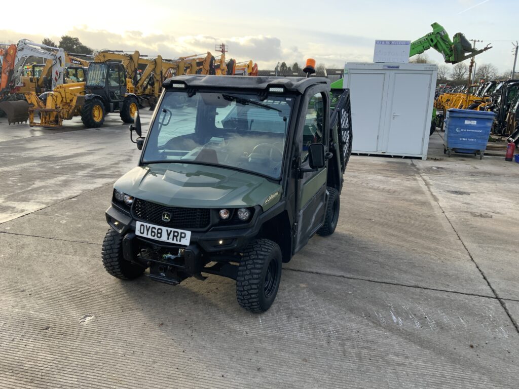 John Deere XUV 865M Gator ATV (ST25353)