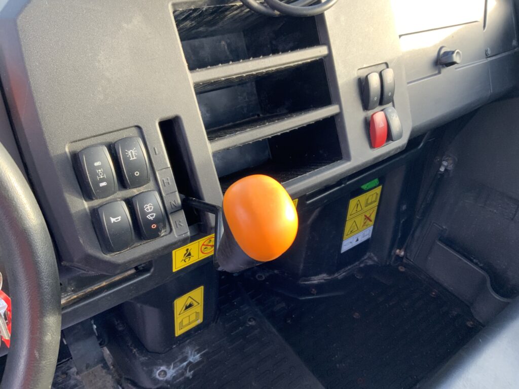 John Deere XUV 865M Gator ATV (ST25353)