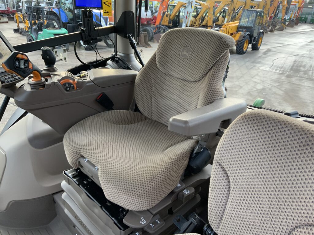 John Deere 6155R Ultimate Edition Tractor (ST25415)