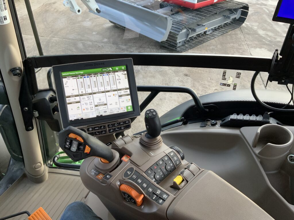 John Deere 6155R Ultimate Edition Tractor (ST25415)