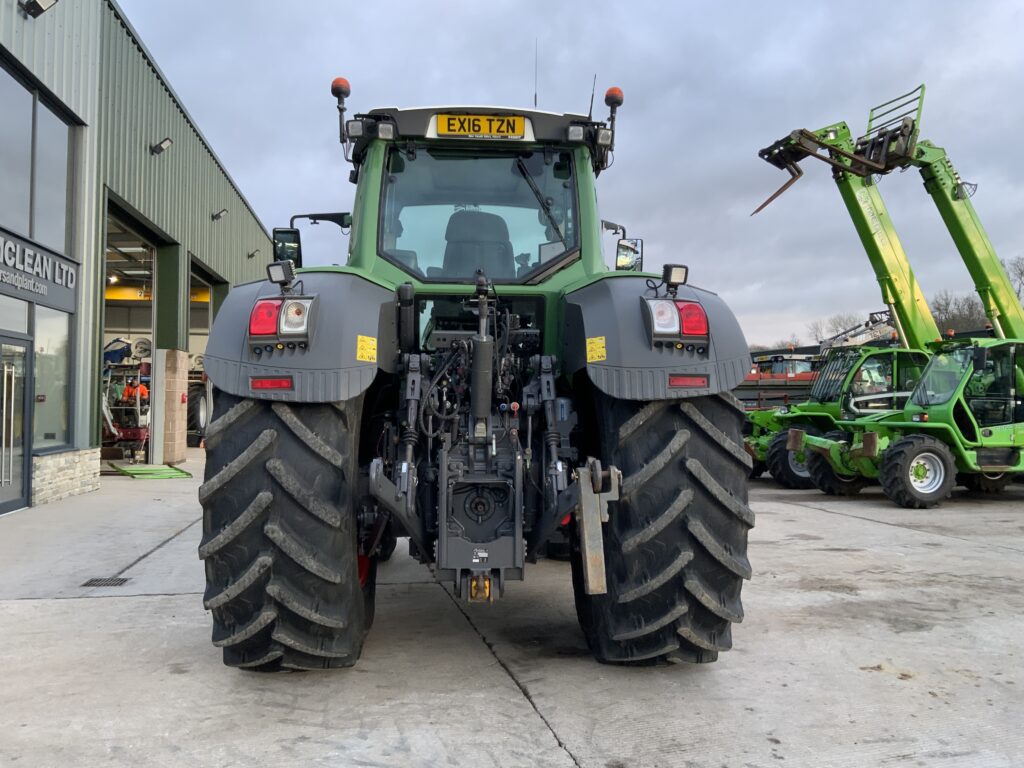 Fendt 939 Profi plus Tractor (ST25432)