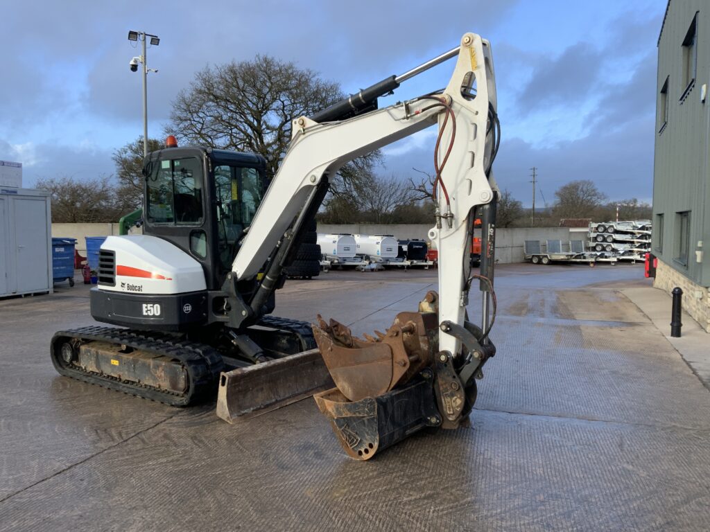 Bobcat E50 Digger