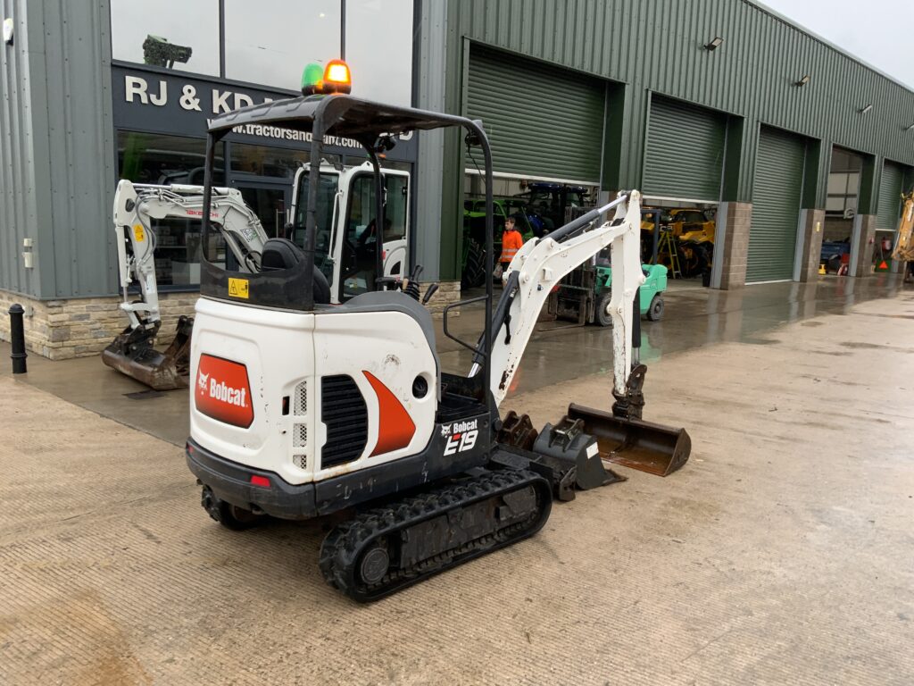 Bobcat E19 Digger (ST25468)