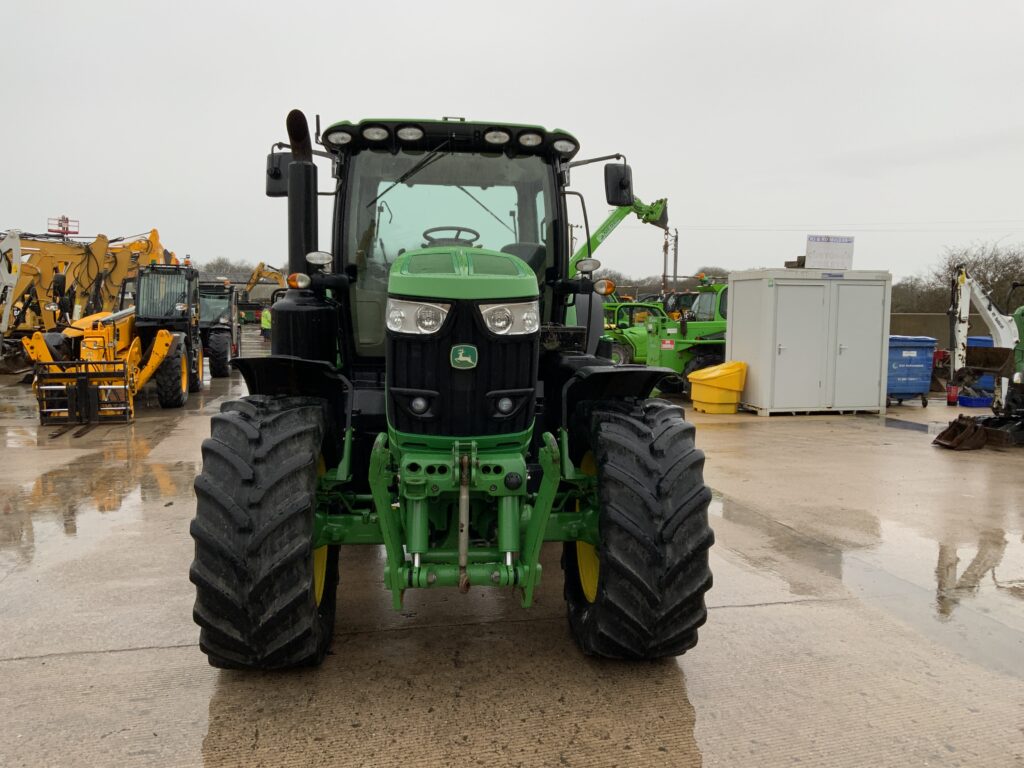 John Deere 6195R Tractor (ST25292)