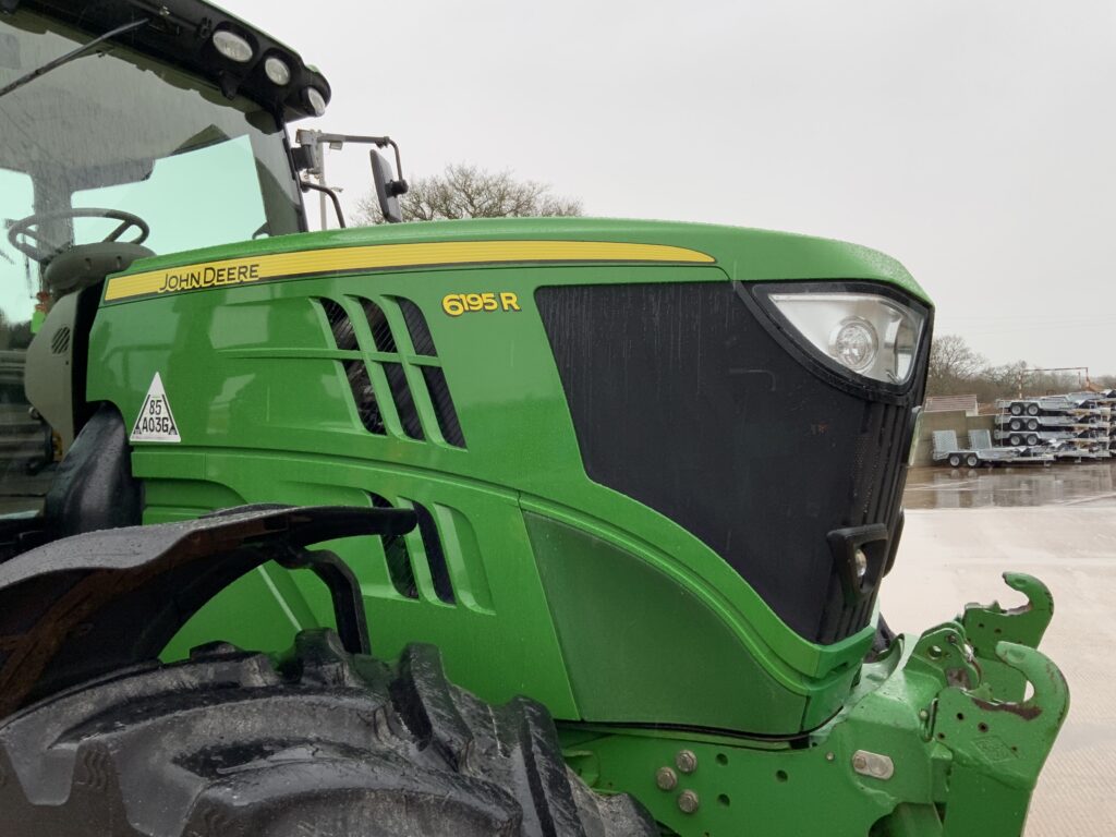 John Deere 6195R Tractor (ST25292)