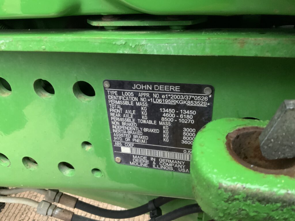 John Deere 6195R Tractor (ST25292)