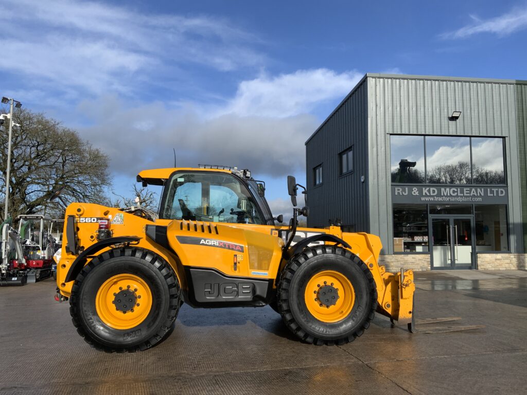 JCB 560-80 AgriXtra Telehandler (ST25579)