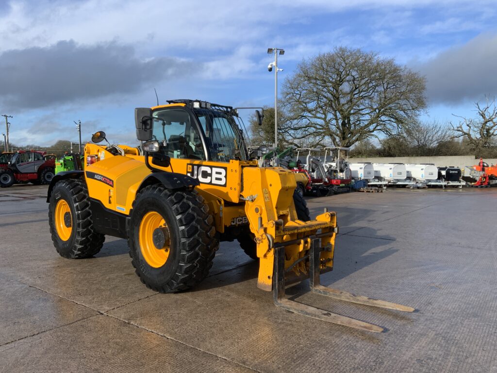 JCB 560-80 AgriXtra Telehandler (ST25579)