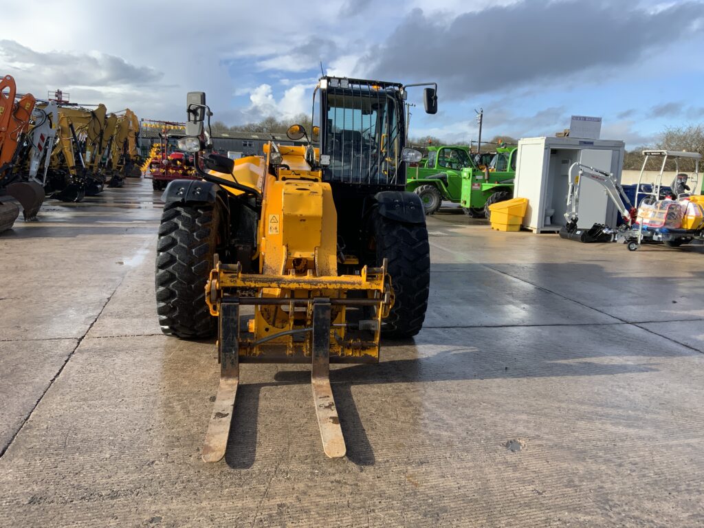 JCB 560-80 AgriXtra Telehandler (ST25579)