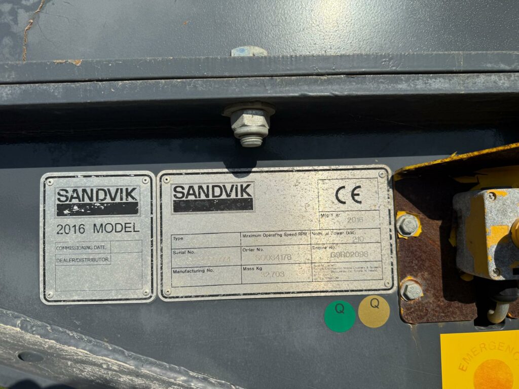 Sandvik QJ241 Crusher (ST22582)