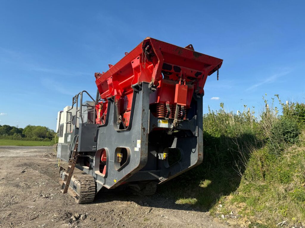 Sandvik QJ241 Crusher (ST22582)
