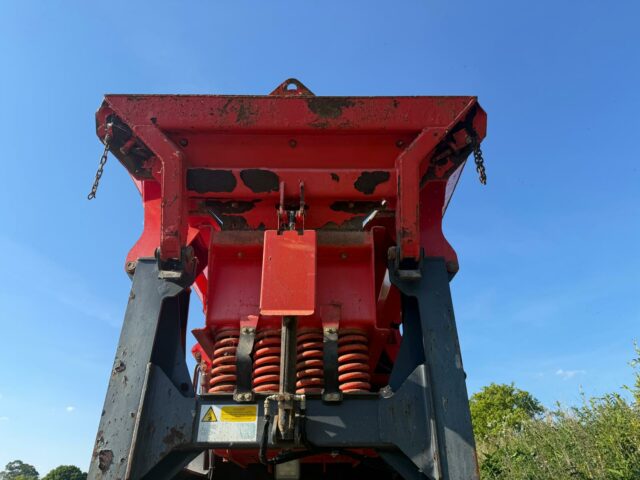 WhatsApp Image 2026-01-06 at 15.36.39 (2)